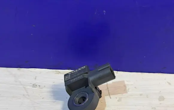 Airbag deployment crash/impact sensor