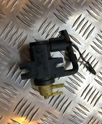 Volkswagen PASSAT B6 Turbo solenoid valve 1K0906627