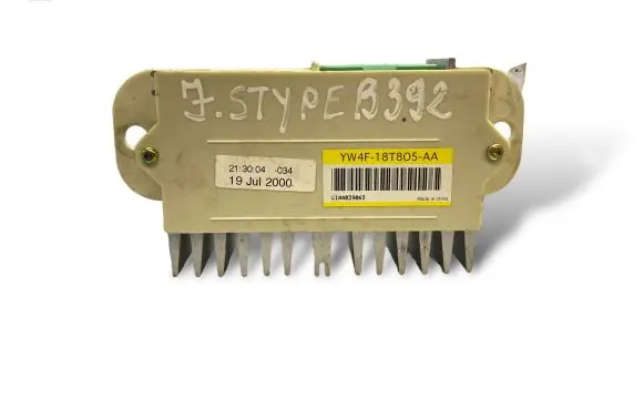 Jaguar S-Type Aerial antenna amplifier YW4F18T805AA