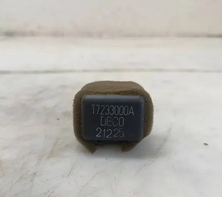 Hyundai Santa Fe Other relay T7233000A 21225 DE00