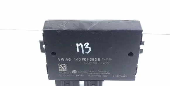 Volkswagen PASSAT B6 Tow bar trailer control unit/module 1K0907383E