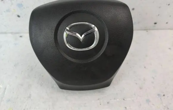 Mazda CX-9 Steering wheel airbag