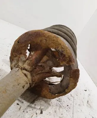 Mitsubishi Outlander Front shock absorber with coil spring
