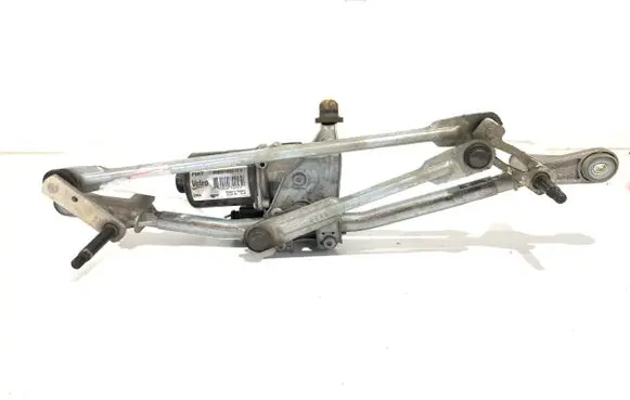 Fiat Tipo Front wiper linkage and motor 52069330