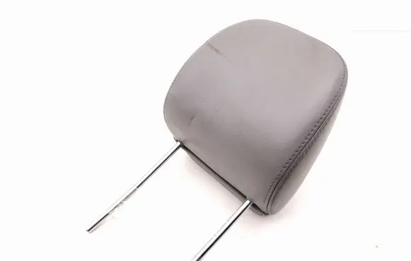 Chrysler 300 - 300C Front seat headrest 
