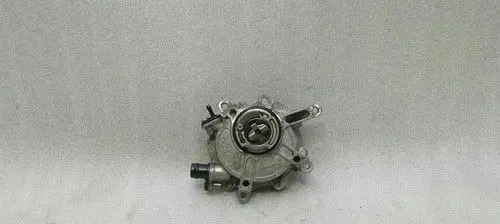 Mercedes-Benz CLA C117 X117 W117 Vacuum pump A2762300165