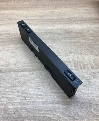 BMW 5 E39 Seat heating switch 8373712 03742027