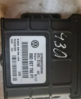 Volkswagen Touareg I Gearbox control unit/module 09D927750FT H75S1168 PCAC001625