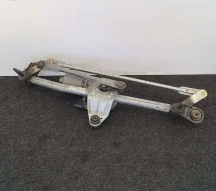 Audi A3 S3 8V Front wiper linkage and motor