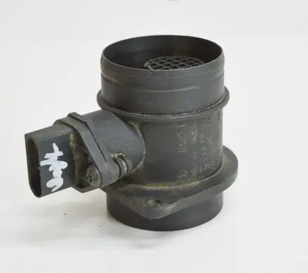 Skoda Fabia Mk1 (6Y) Mass air flow meter 036906461B