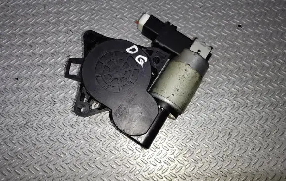 Mazda 2 Rear door window regulator motor G22C5958X
