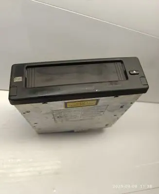 BMW 5 E60 E61 CD/DVD changer 9131850 65129131850