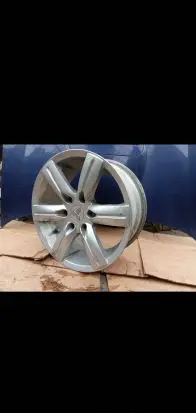 Mitsubishi Pajero R18 alloy rim 