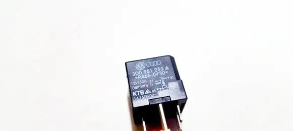 Volkswagen Golf V Other relay 3d0951253a 14.1500.00