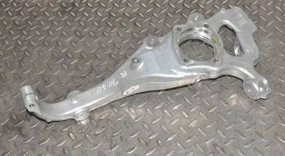 Mercedes-Benz S C217 Front wheel hub