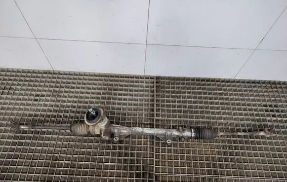 Mitsubishi Outlander Steering rack