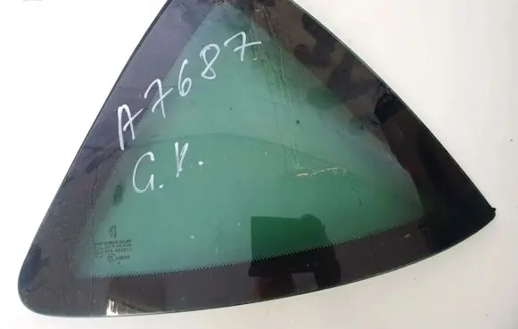 Peugeot 407 Rear side window