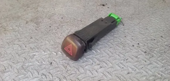 Volvo XC90 Hazard light switch 9168302