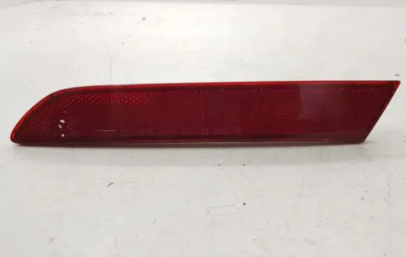 Mazda CX-7 Rear tail light reflector 25041606 EH44515L0