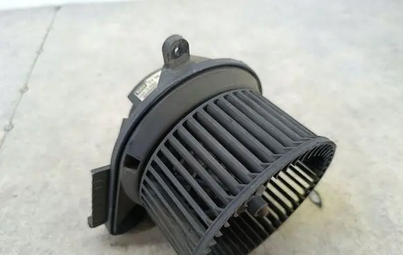 Mercedes-Benz Vito Viano W638 Heater fan/blower 652627JVALEO