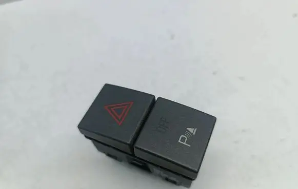 Ford Focus C-MAX Hazard light switch 4M5T15A860AB