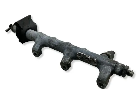 Renault Espace IV Fuel main line pipe 8200023961 0445214025