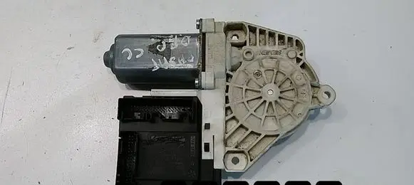Volkswagen PASSAT CC Front door window regulator motor 1K0959793P