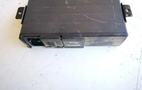 Renault Laguna II CD/DVD changer 8200033794a