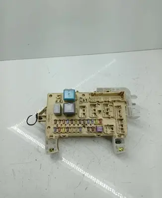Toyota Corolla Verso AR10 Fuse box set 892210F010