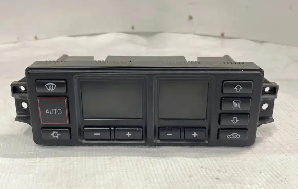 Audi A3 S3 8L Climate control unit 8L0820043D 5HB00760804