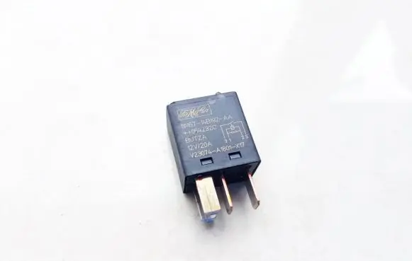 Ford Mondeo Mk III Other relay 5m5t14b192aa 5m5t-14b192-aa