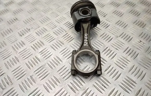 Peugeot Traveller Piston with connecting rod 9812818680