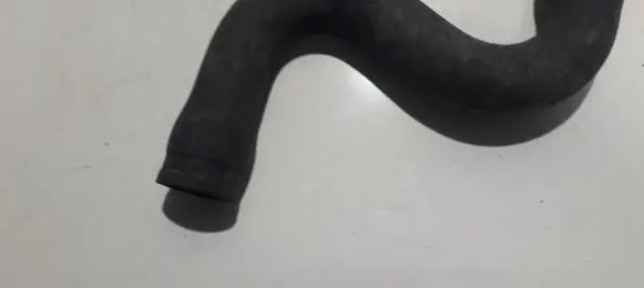 Audi A4 S4 B5 8D Engine coolant pipe/hose 8d0121101d