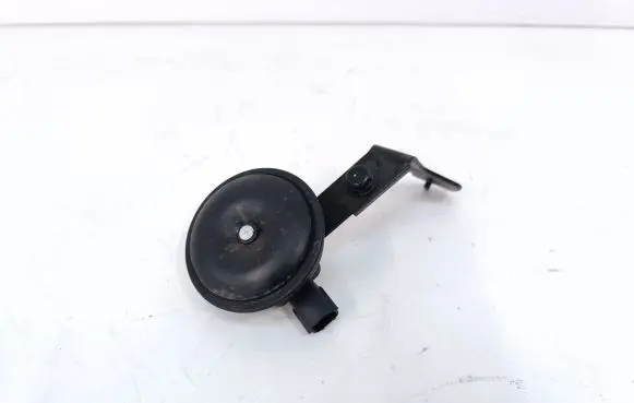 Hyundai ix35 Horn signal 966302S100