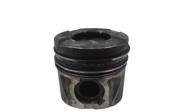 Opel Astra H Piston 