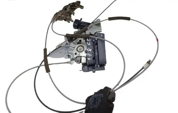Toyota Previa (XR30, XR40) II Sliding door lock 