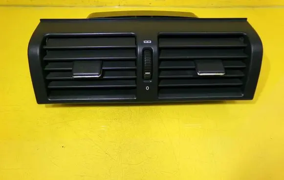 Mercedes-Benz E W210 Dash center air vent grill 2108300054