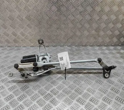 Volvo XC60 Front wiper linkage and motor 32282191