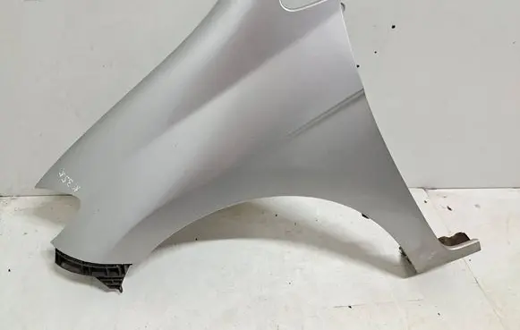 Honda FR-V Fender