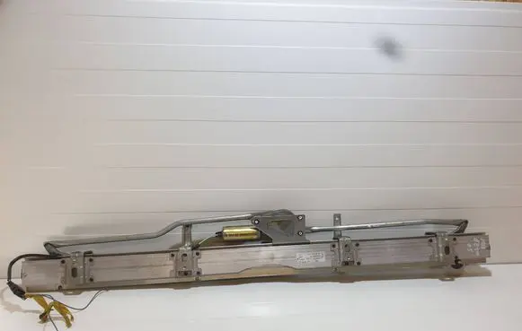 Mercedes-Benz E W211 Sunroof glass A2118100020 0110000169