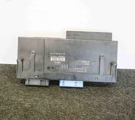 BMW 3 E90 E91 Central body control module 9187536