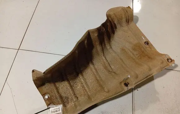 Volkswagen Sharan Exhaust heat shield 