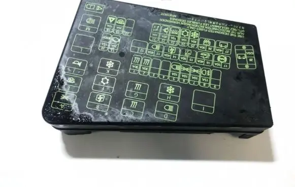Mitsubishi Space Star Fuse box set 98601 mr515572