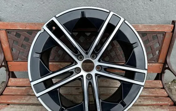 Mercedes-Benz EQE v295 R21 alloy rim 