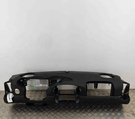 Porsche 911 996 Dashboard 99655208105 99655208104