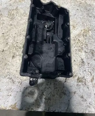 Rocker cam cover