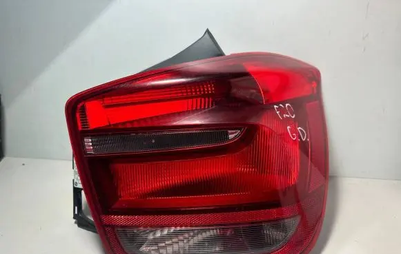 BMW 1 F20 F21 Rear/tail lights 7270098