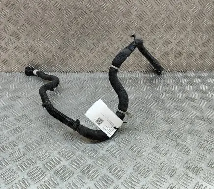 Tesla Model Y Engine coolant pipe/hose 107759500E