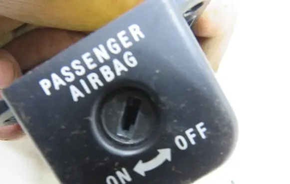 Mitsubishi ASX Passenger airbag on/off switch 8610A054