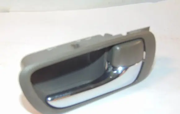Toyota Camry Front door interior handle 69205AA020B2 69273AA020
